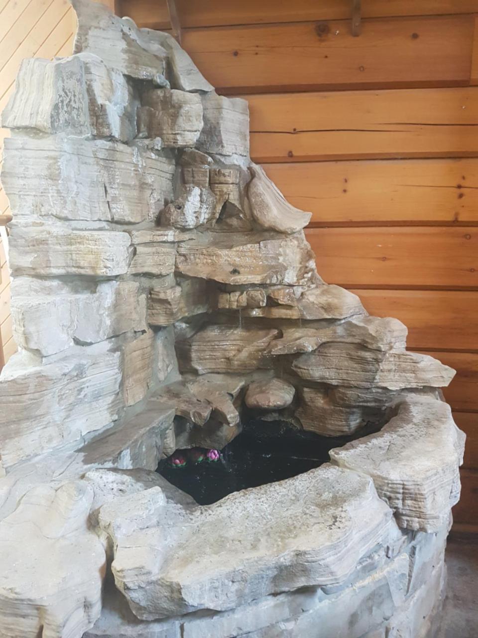 The Spirit Rock Outpost & Lodge Wiarton Exterior foto